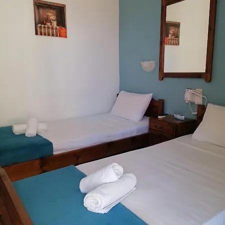 Nostalgo Skiathos Town