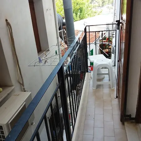 Nostalgo Apartment *