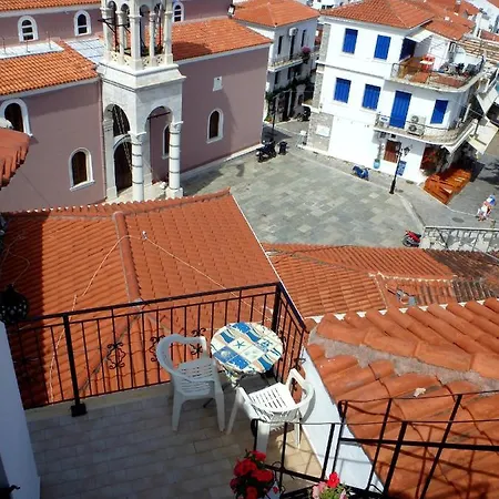 Nostalgo Skiathos Town